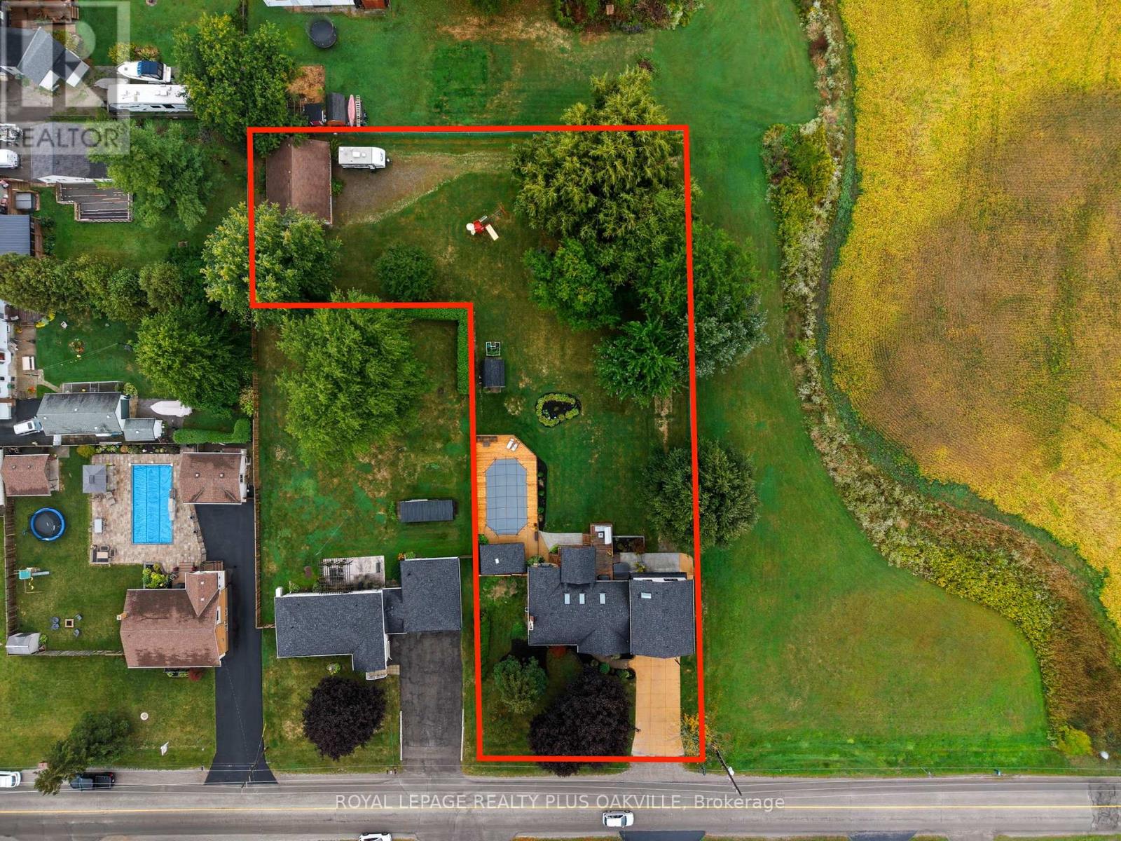 9904 DICKENSON ROAD W, Hamilton, Ontario