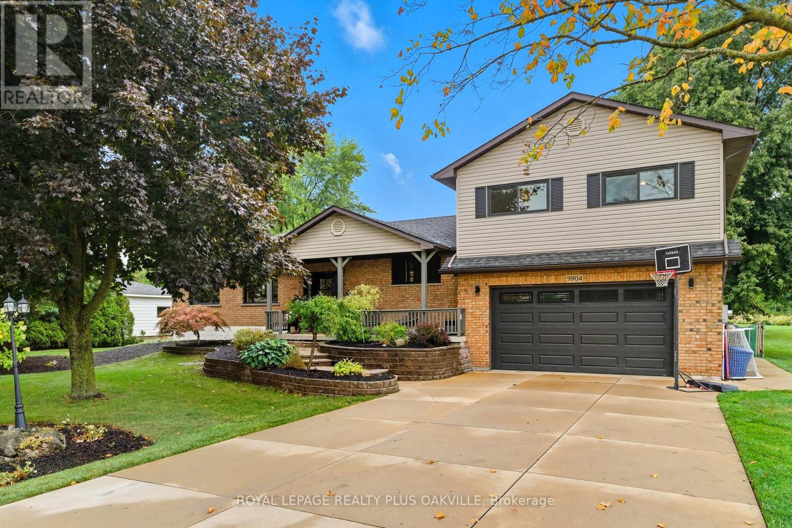 9904 Dickenson Road W, Hamilton, Ontario  L0R 1W0 - Photo 3 - X12432598