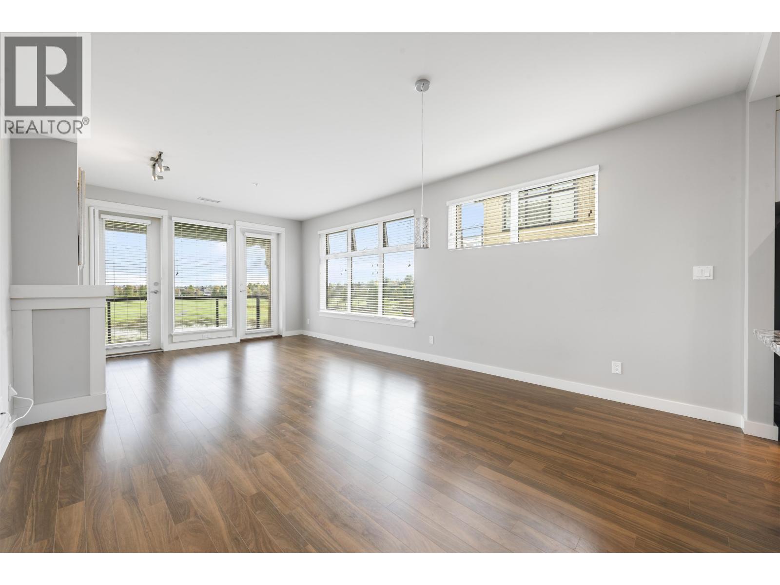 307 5099 Springs Boulevard, Delta, British Columbia  V4M 0A2 - Photo 6 - R3053120