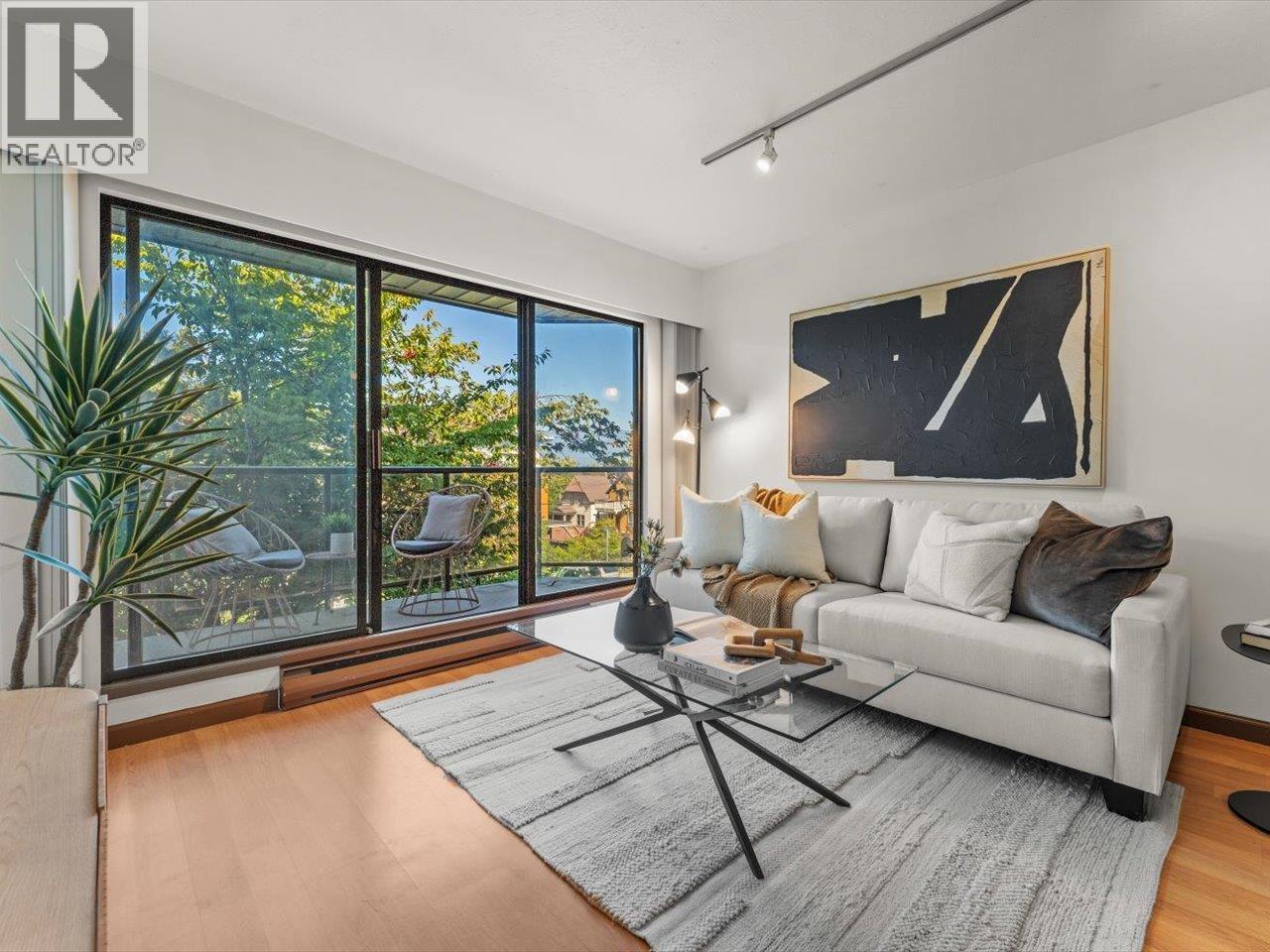 314 2222 Prince Edward Street, Vancouver, British Columbia  V5T 4M6 - Photo 3 - R3053121