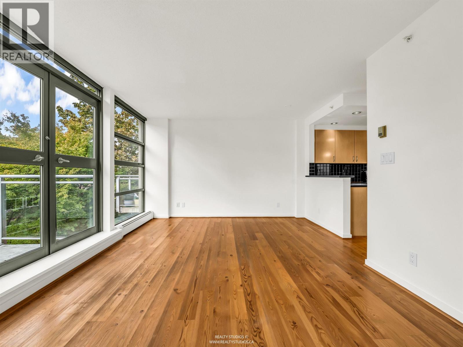 302 1688 Robson Street, Vancouver, British Columbia  V6G 1C7 - Photo 8 - R3053141