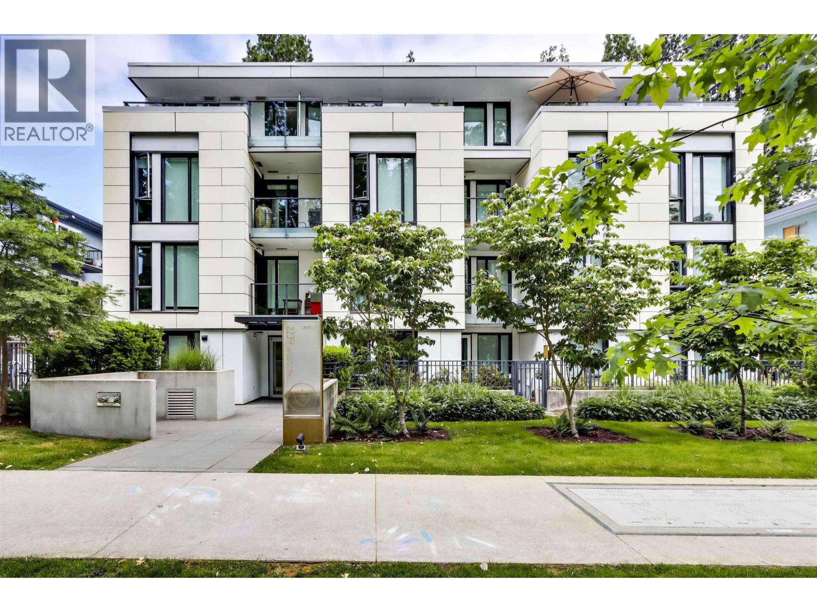303 2239 W 7TH AVENUE, Vancouver, British Columbia
