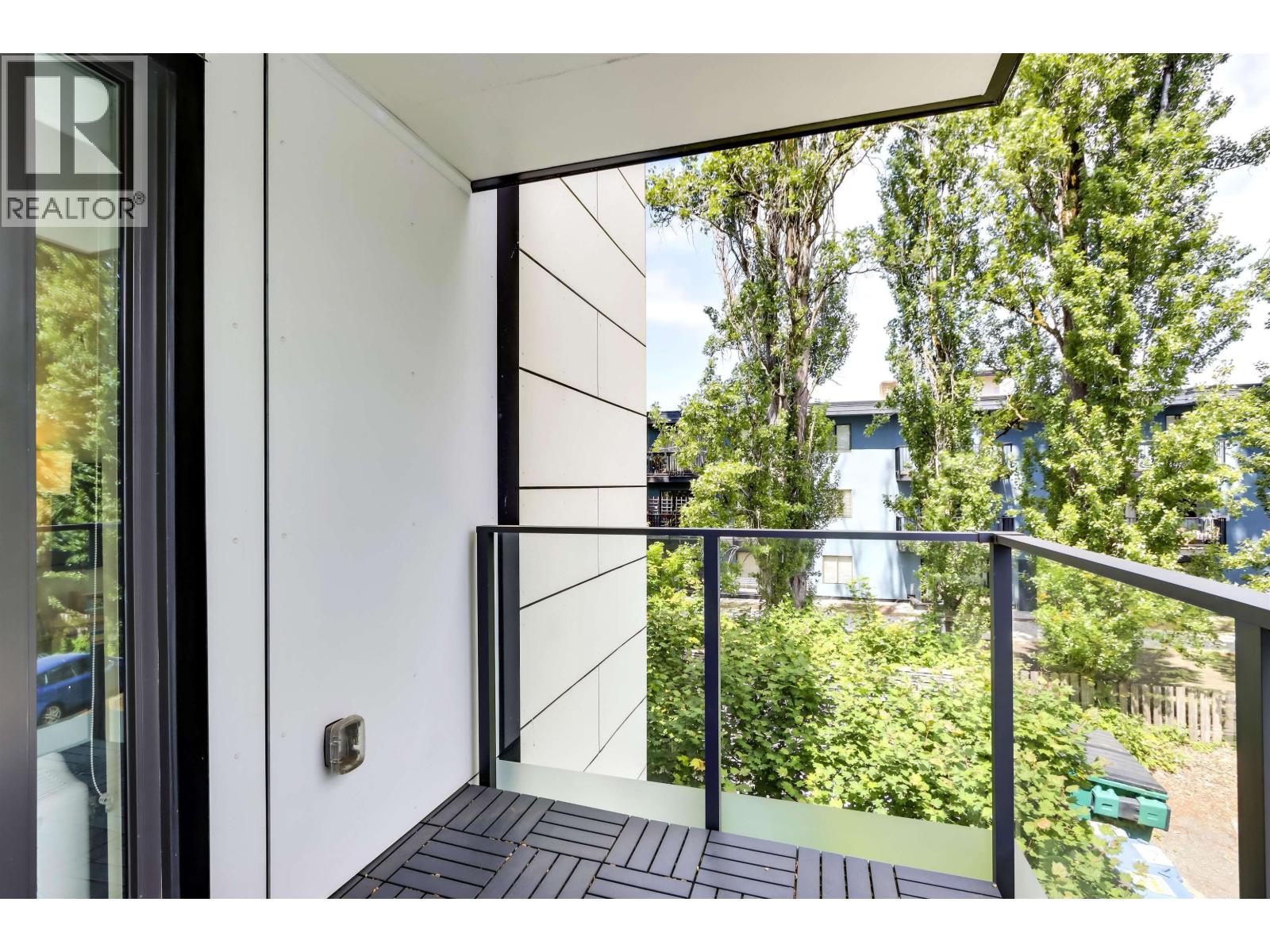 303 2239 W 7th Avenue, Vancouver, British Columbia  V6K 1Y3 - Photo 11 - R3053150
