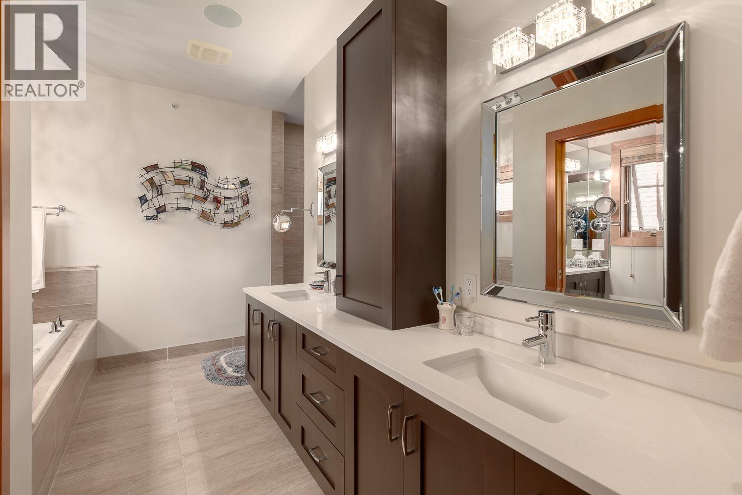 3230 W 31st Avenue, Vancouver, British Columbia  V6L 2A7 - Photo 16 - R3053159