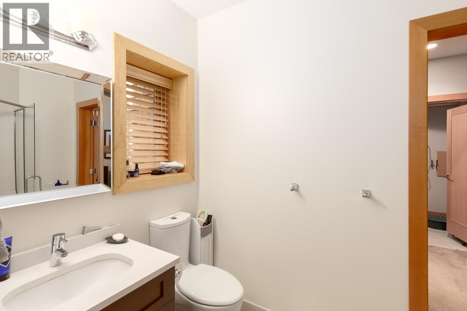 3230 W 31st Avenue, Vancouver, British Columbia  V6L 2A7 - Photo 25 - R3053159