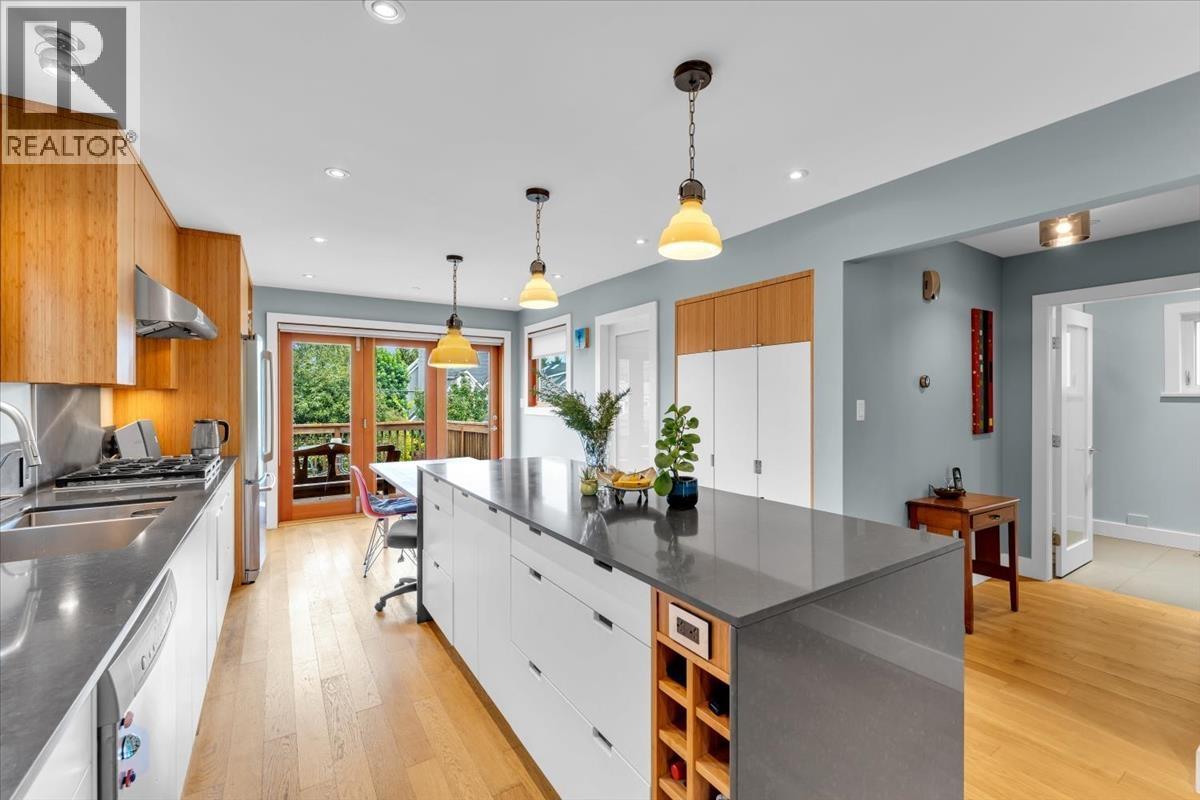 57 W 17th Avenue, Vancouver, British Columbia  V5Y 1Z5 - Photo 3 - R3053174