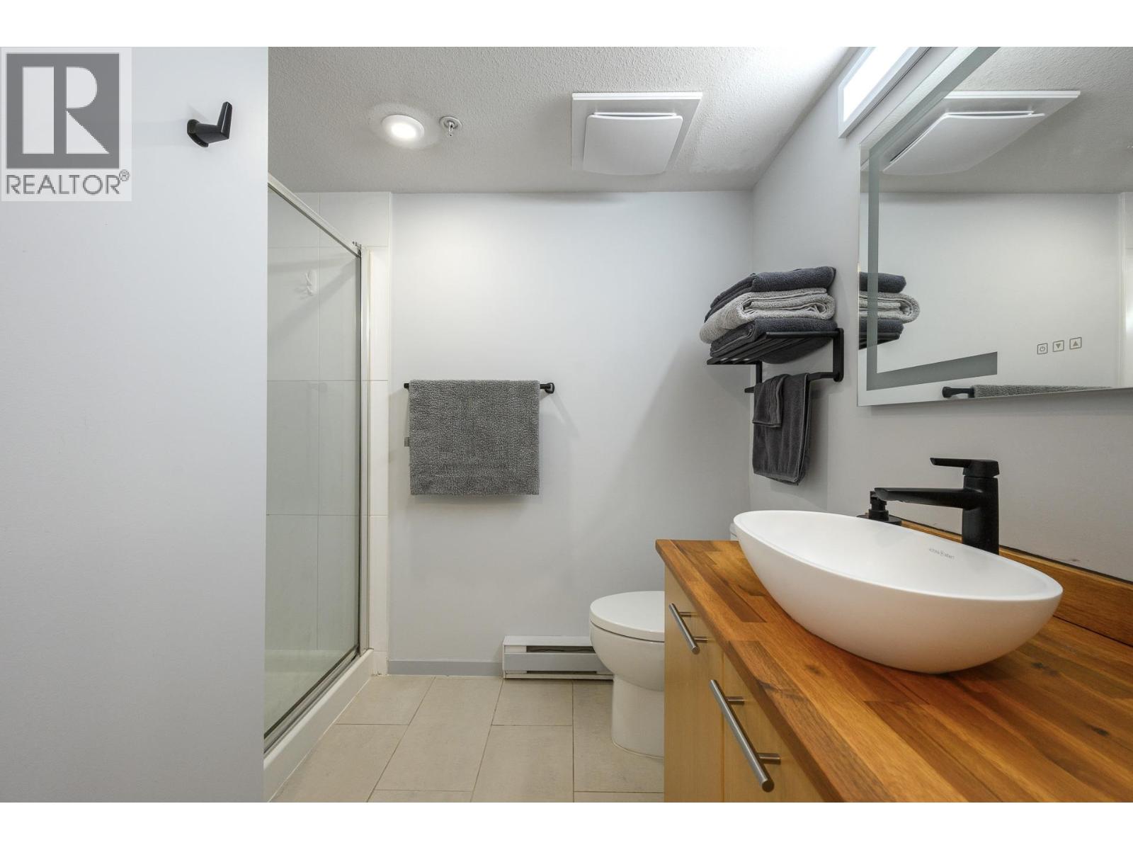 210 9319 University Crescent, Burnaby, British Columbia  V5A 4Y5 - Photo 24 - R3053105
