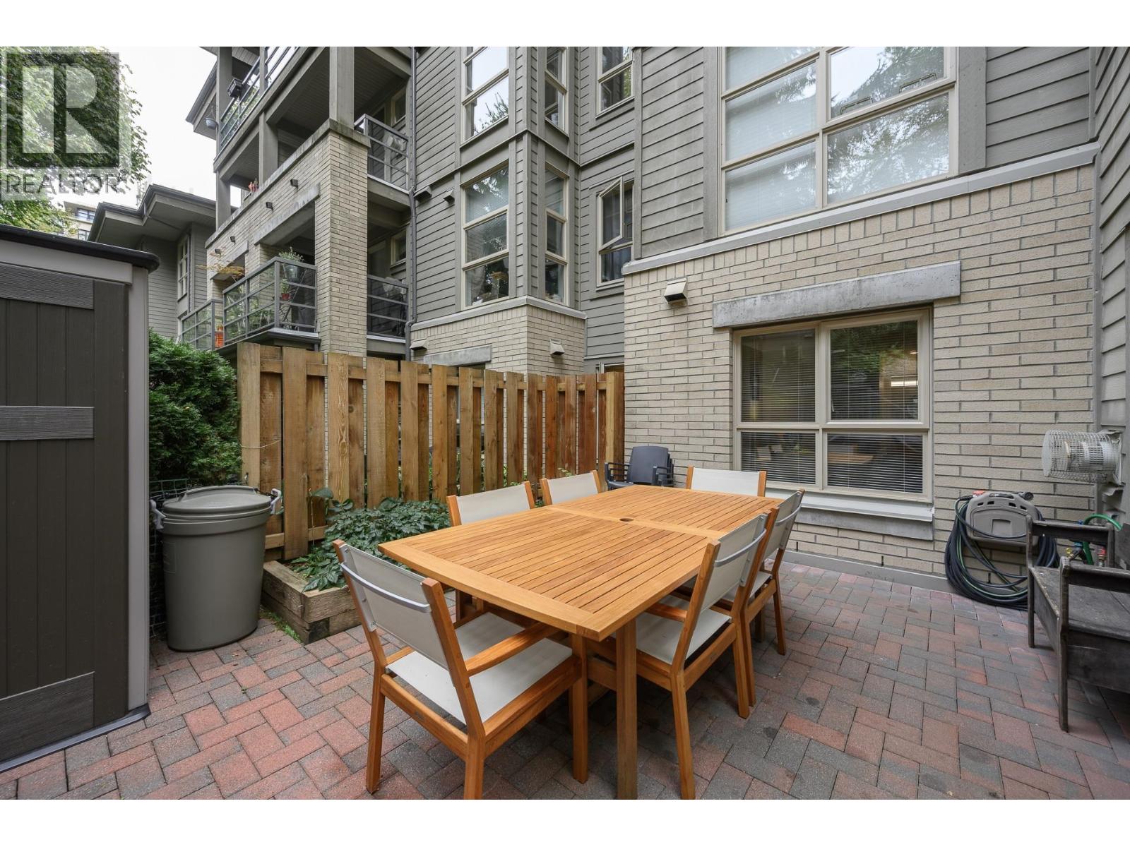 210 9319 University Crescent, Burnaby, British Columbia  V5A 4Y5 - Photo 33 - R3053105