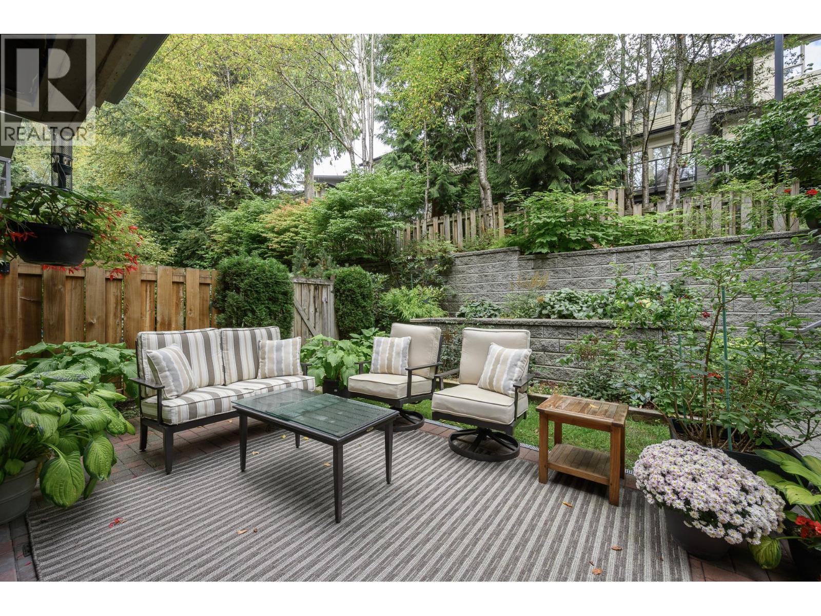 210 9319 University Crescent, Burnaby, British Columbia  V5A 4Y5 - Photo 27 - R3053105