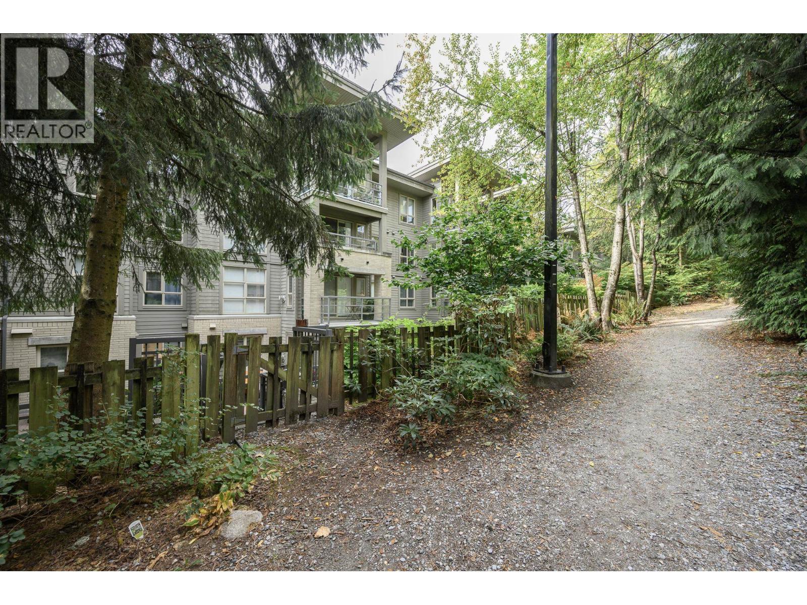 210 9319 University Crescent, Burnaby, British Columbia  V5A 4Y5 - Photo 35 - R3053105
