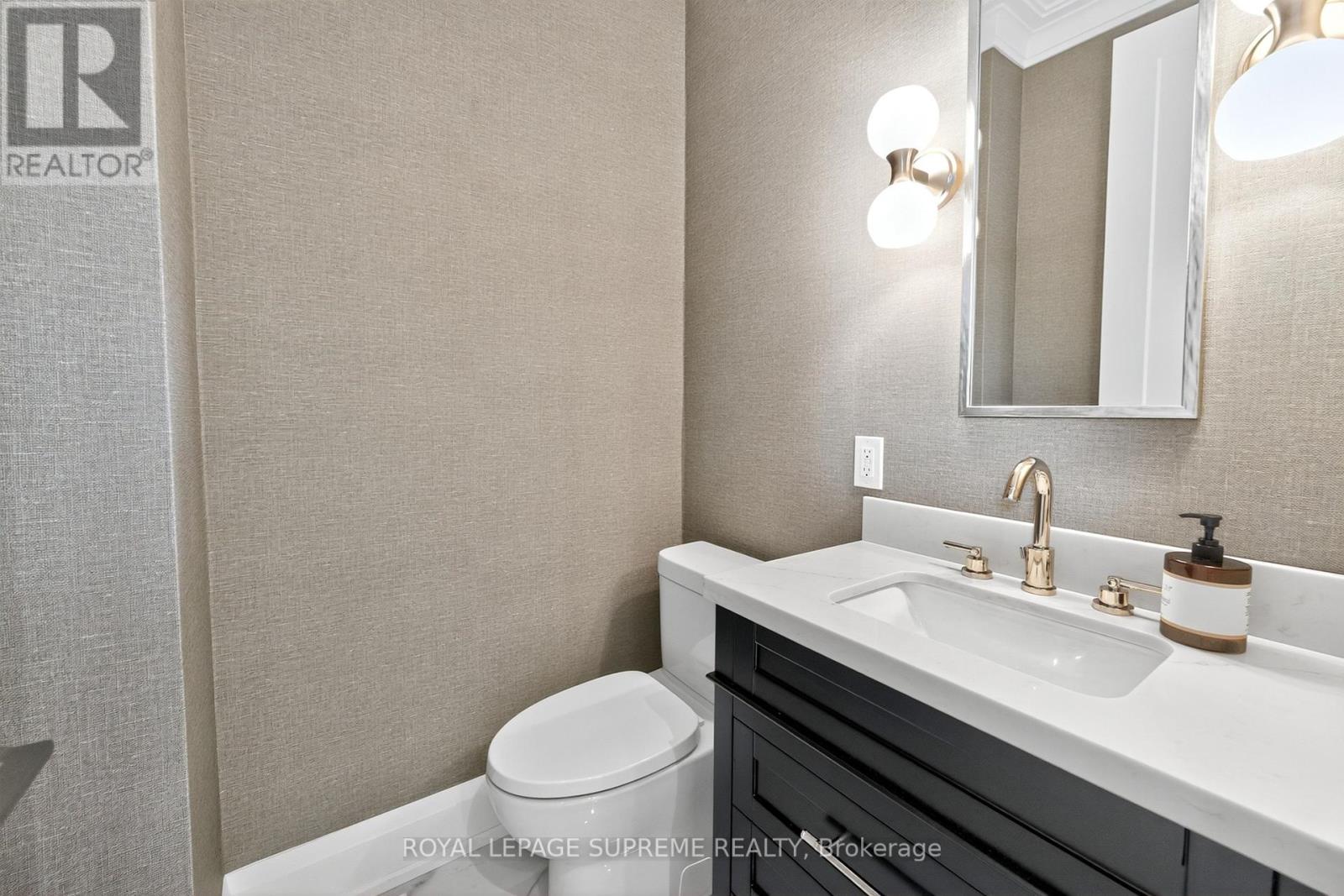 24 York Avenue, Toronto, Ontario  M6N 2V2 - Photo 30 - W12432640