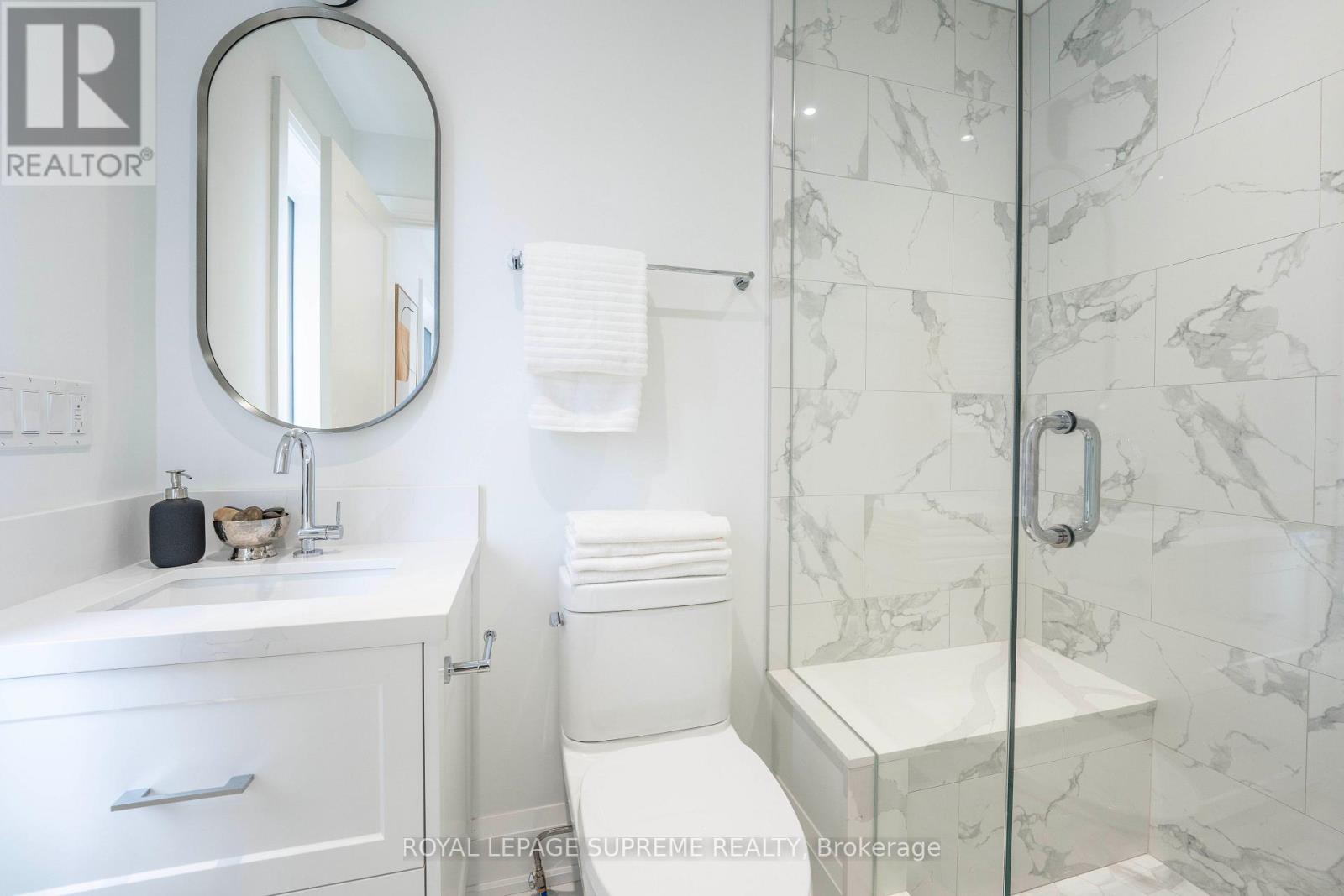 24 York Avenue, Toronto, Ontario  M6N 2V2 - Photo 34 - W12432640