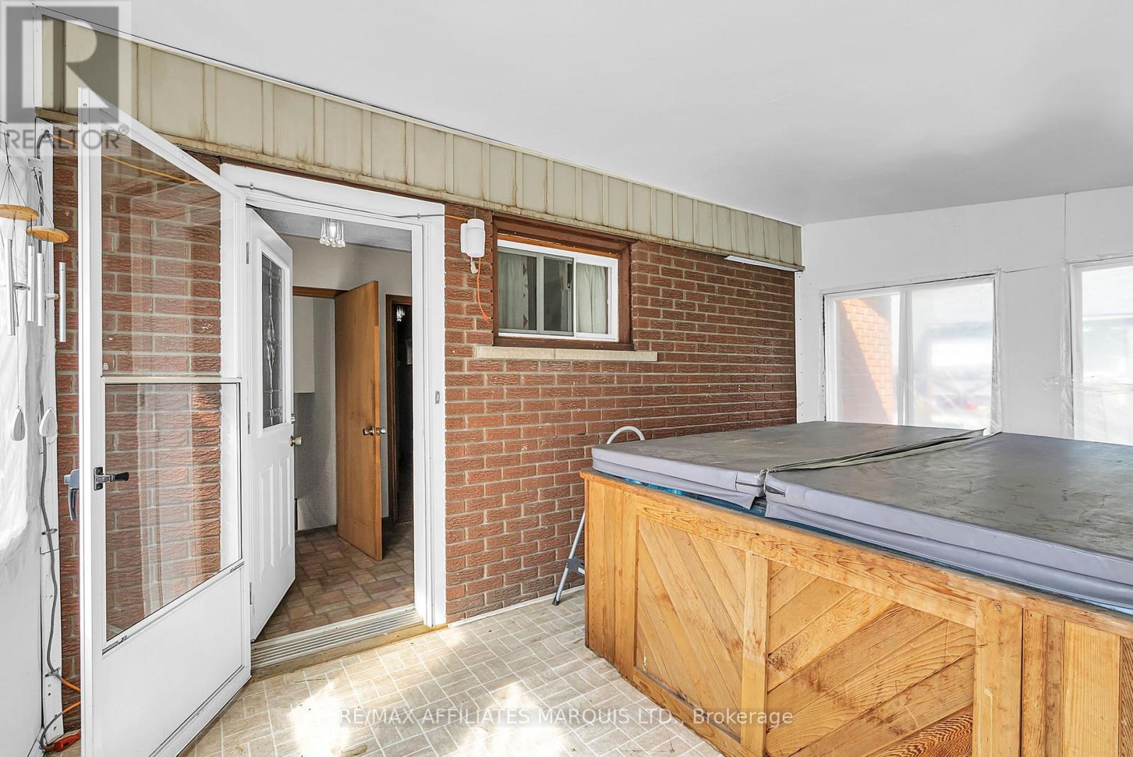 116 Lottie Avenue, Cornwall, Ontario  K6J 3M4 - Photo 21 - X12432660