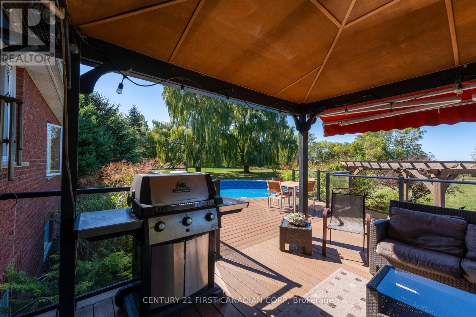 325 Brant County 18 Road, Brant, Ontario  N3S 0H4 - Photo 40 - X12431274