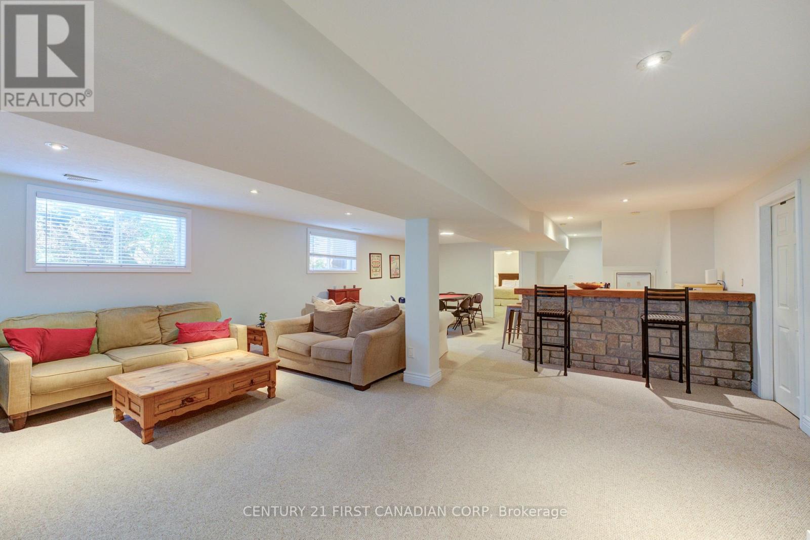 325 Brant County 18 Road, Brant, Ontario  N3S 0H4 - Photo 32 - X12431274