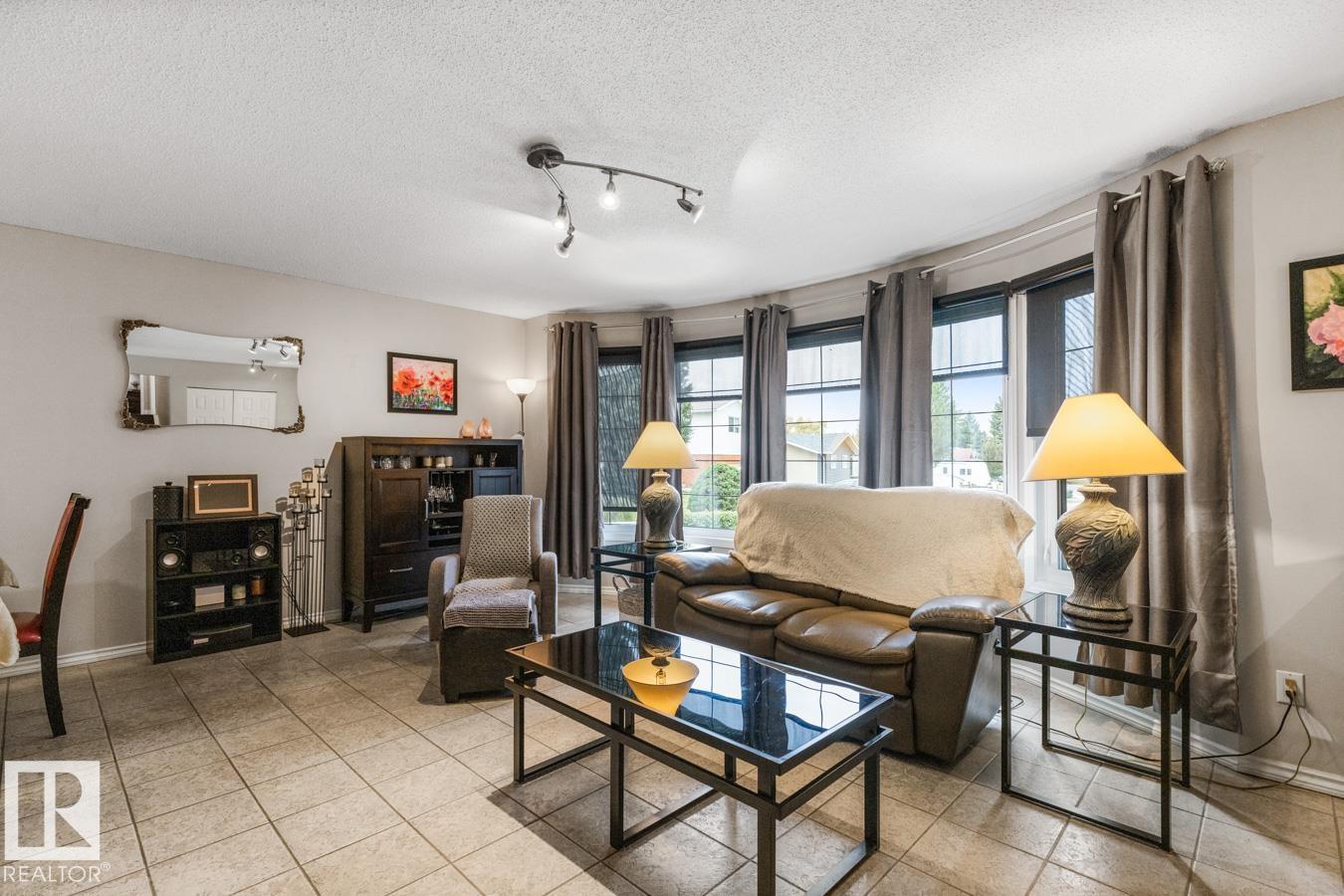 115 Glenridge Pl, Sherwood Park, Alberta  T8A 3A3 - Photo 5 - E4459964
