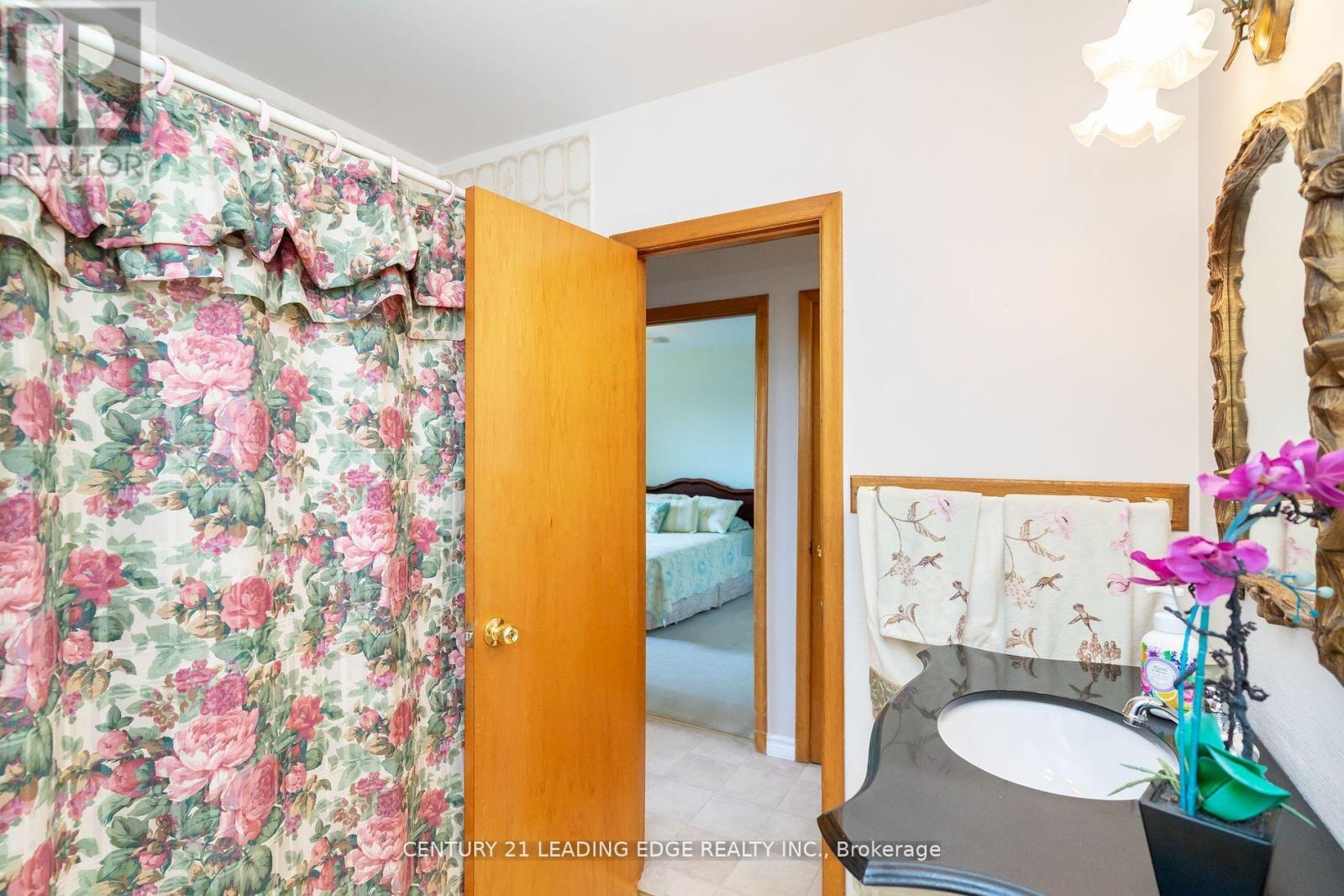 529 Carman Court, Oshawa, Ontario  L1H 6K5 - Photo 21 - E12424217