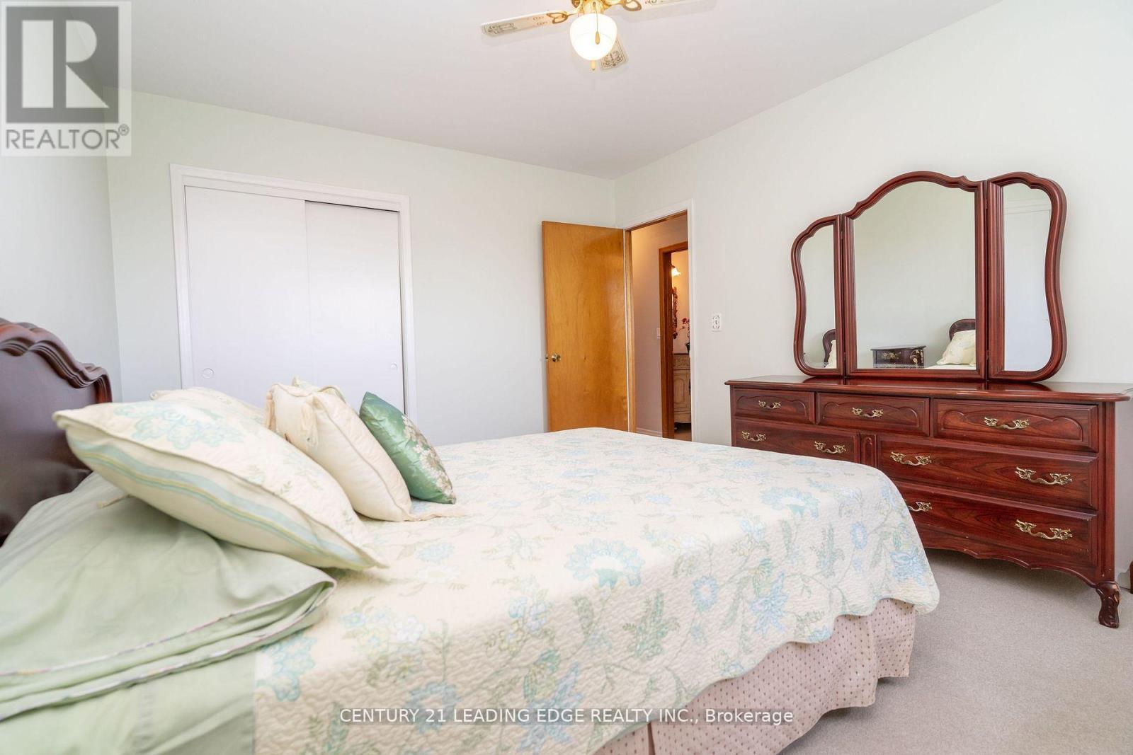 529 Carman Court, Oshawa, Ontario  L1H 6K5 - Photo 19 - E12424217