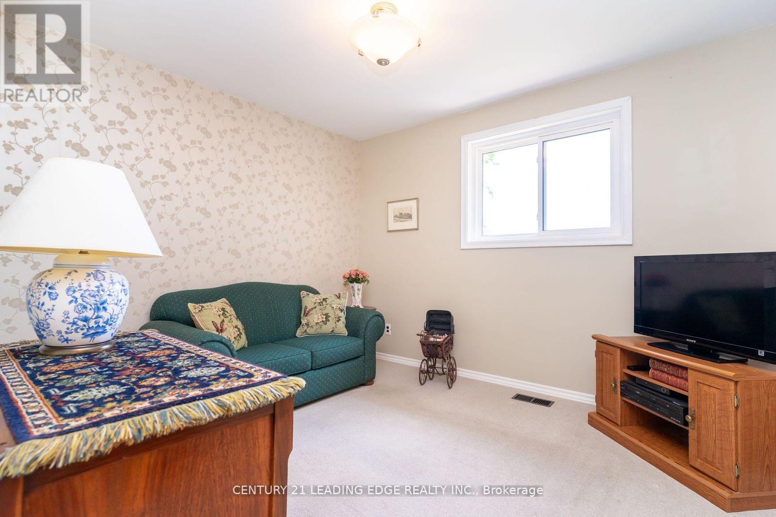 529 Carman Court, Oshawa, Ontario  L1H 6K5 - Photo 22 - E12424217