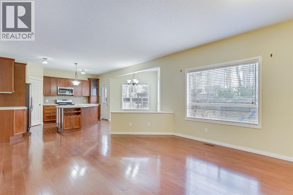 596 Cougar Ridge Drive Sw, Calgary, Alberta  T3H 5A4 - Photo 7 - A2216232