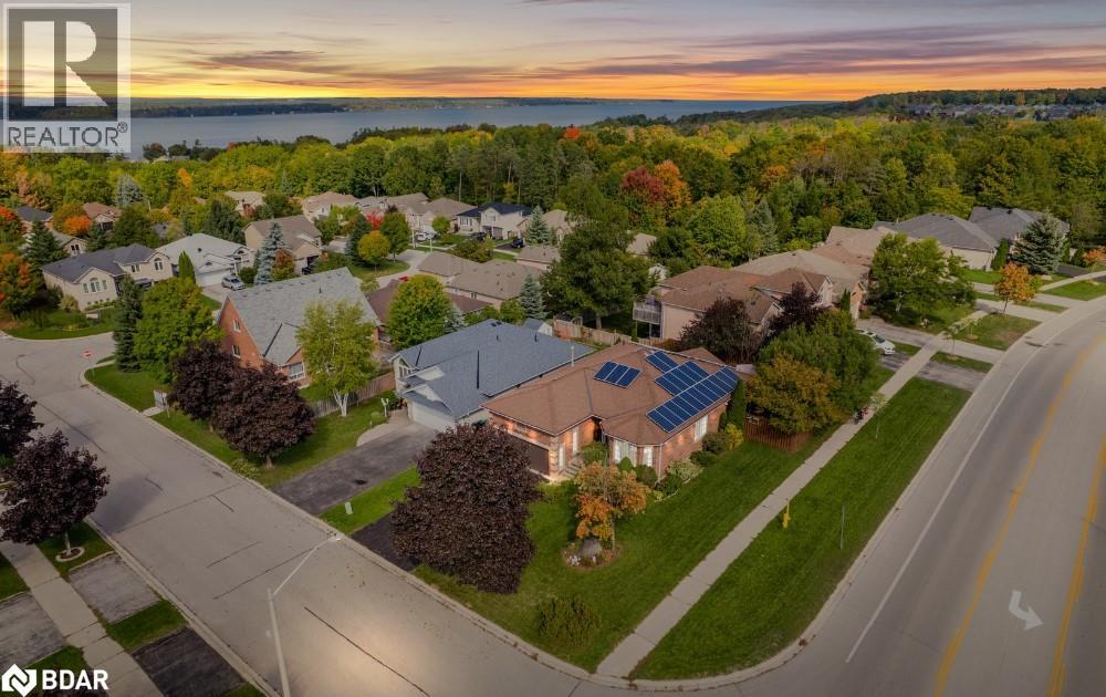 1 Bloxham Place, Barrie, Ontario  L4N 9K3 - Photo 3 - 40773746