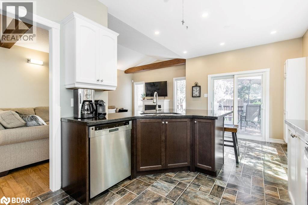 1 Bloxham Place, Barrie, Ontario  L4N 9K3 - Photo 17 - 40773746