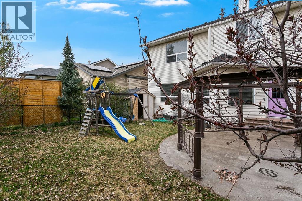 596 Cougar Ridge Drive Sw, Calgary, Alberta  T3H 5A4 - Photo 47 - A2216232