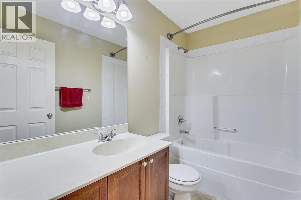 596 Cougar Ridge Drive Sw, Calgary, Alberta  T3H 5A4 - Photo 31 - A2216232