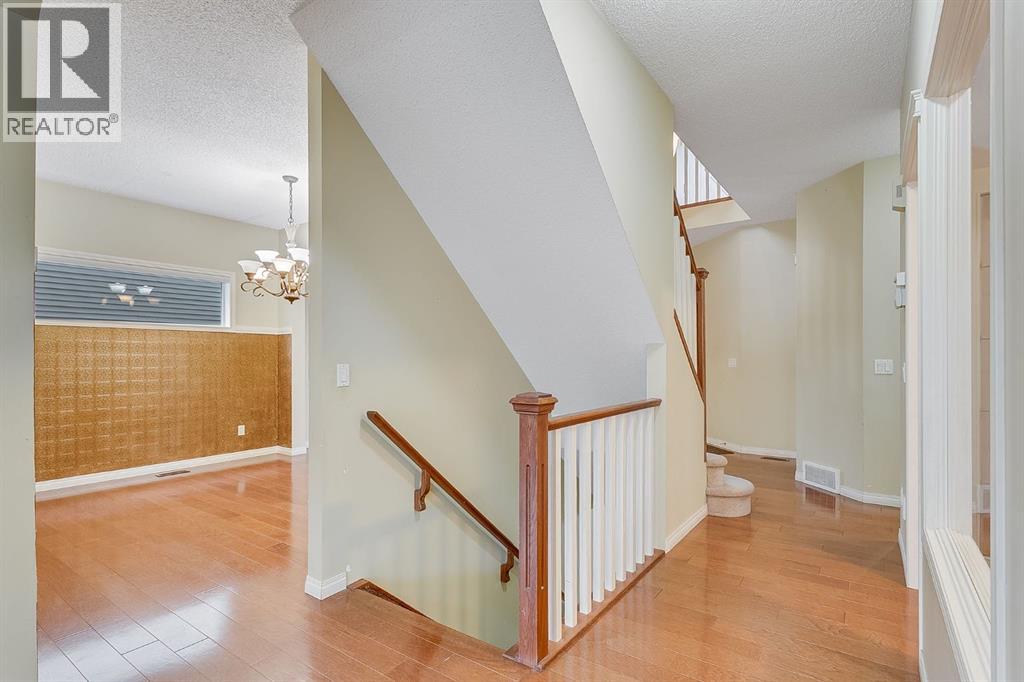 596 Cougar Ridge Drive Sw, Calgary, Alberta  T3H 5A4 - Photo 36 - A2216232