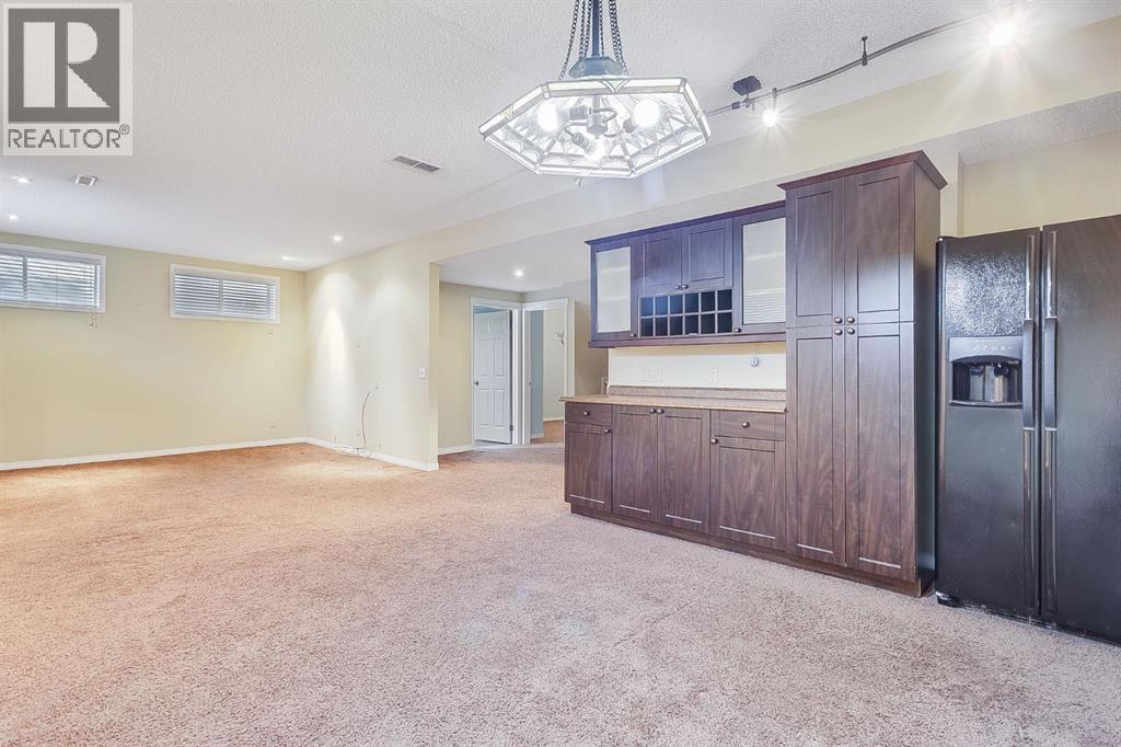596 Cougar Ridge Drive Sw, Calgary, Alberta  T3H 5A4 - Photo 44 - A2216232