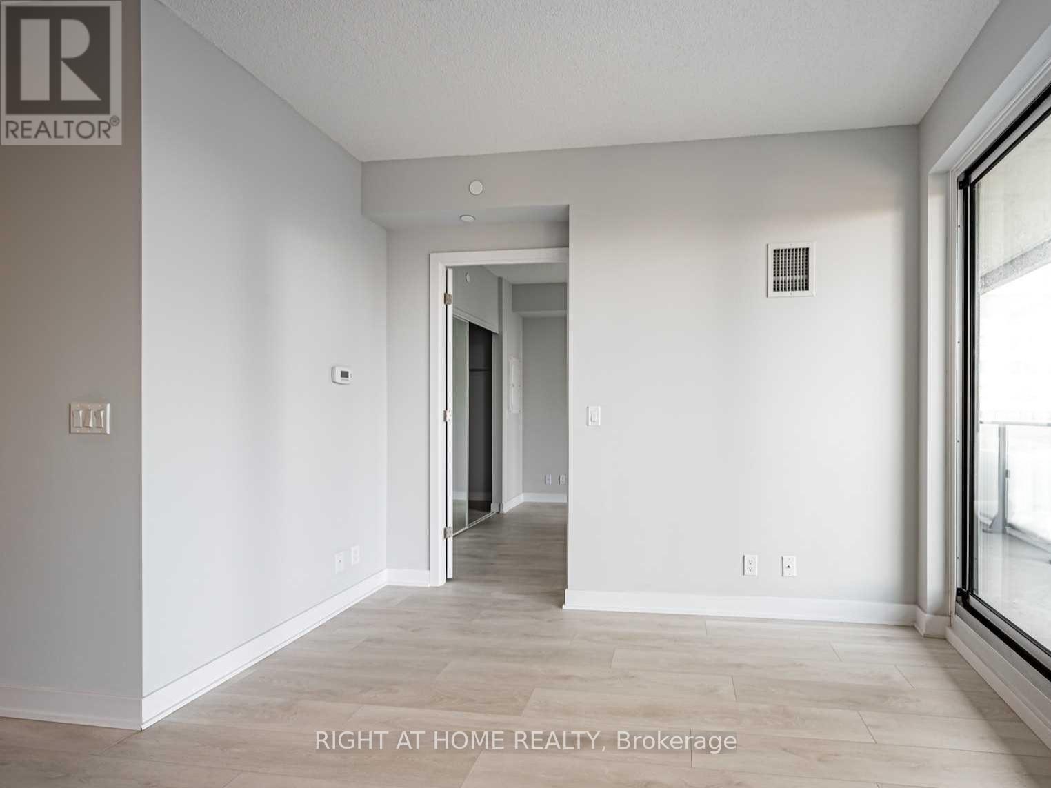 5106 - 2221 Yonge Street, Toronto, Ontario  M4S 2B4 - Photo 5 - C12432651