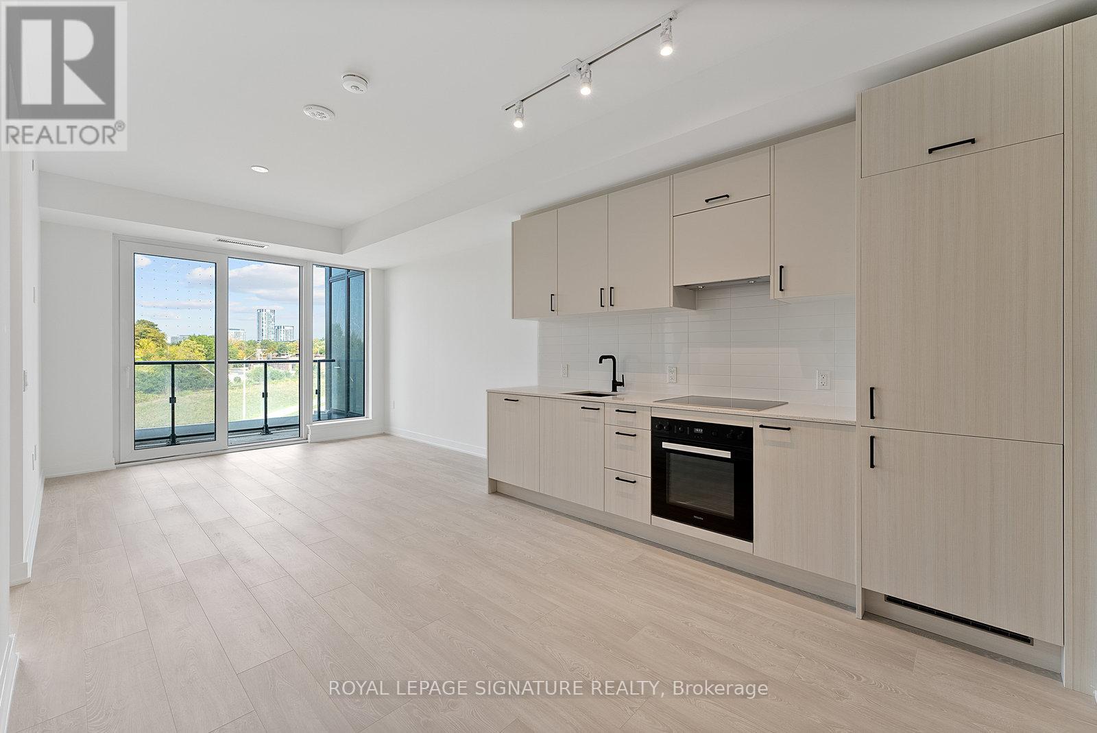 412 - 1 Kyle Lowry Road, Toronto, Ontario  M3C 0S6 - Photo 4 - C12432671