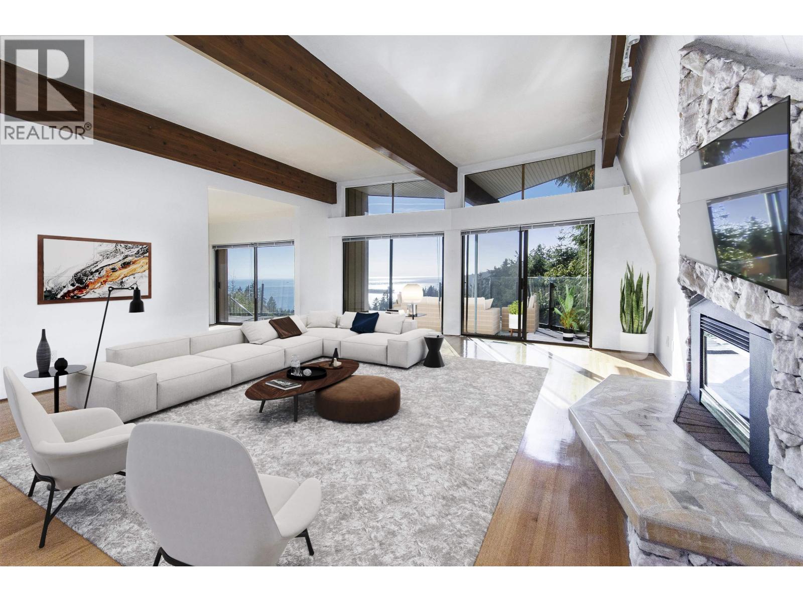 3803 BAYRIDGE AVENUE, West Vancouver, British Columbia