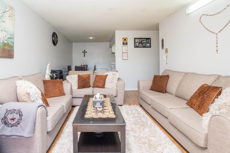 308 10468 148 Street, Surrey, British Columbia  V3R 8T1 - Photo 3 - R3053239