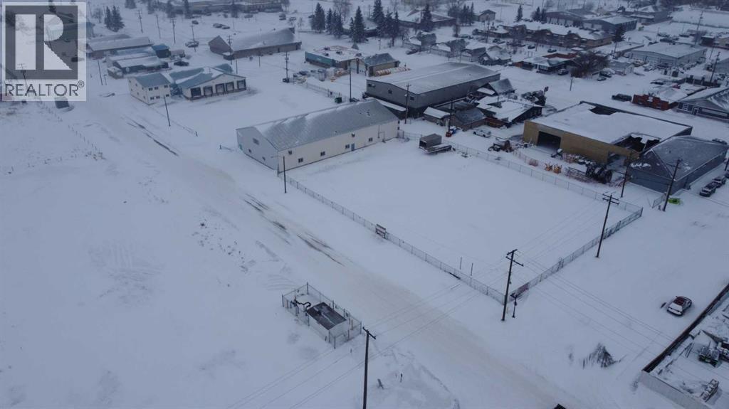 838 1 Ave, Wainwright, Alberta  T9W 1S3 - Photo 2 - A2117109