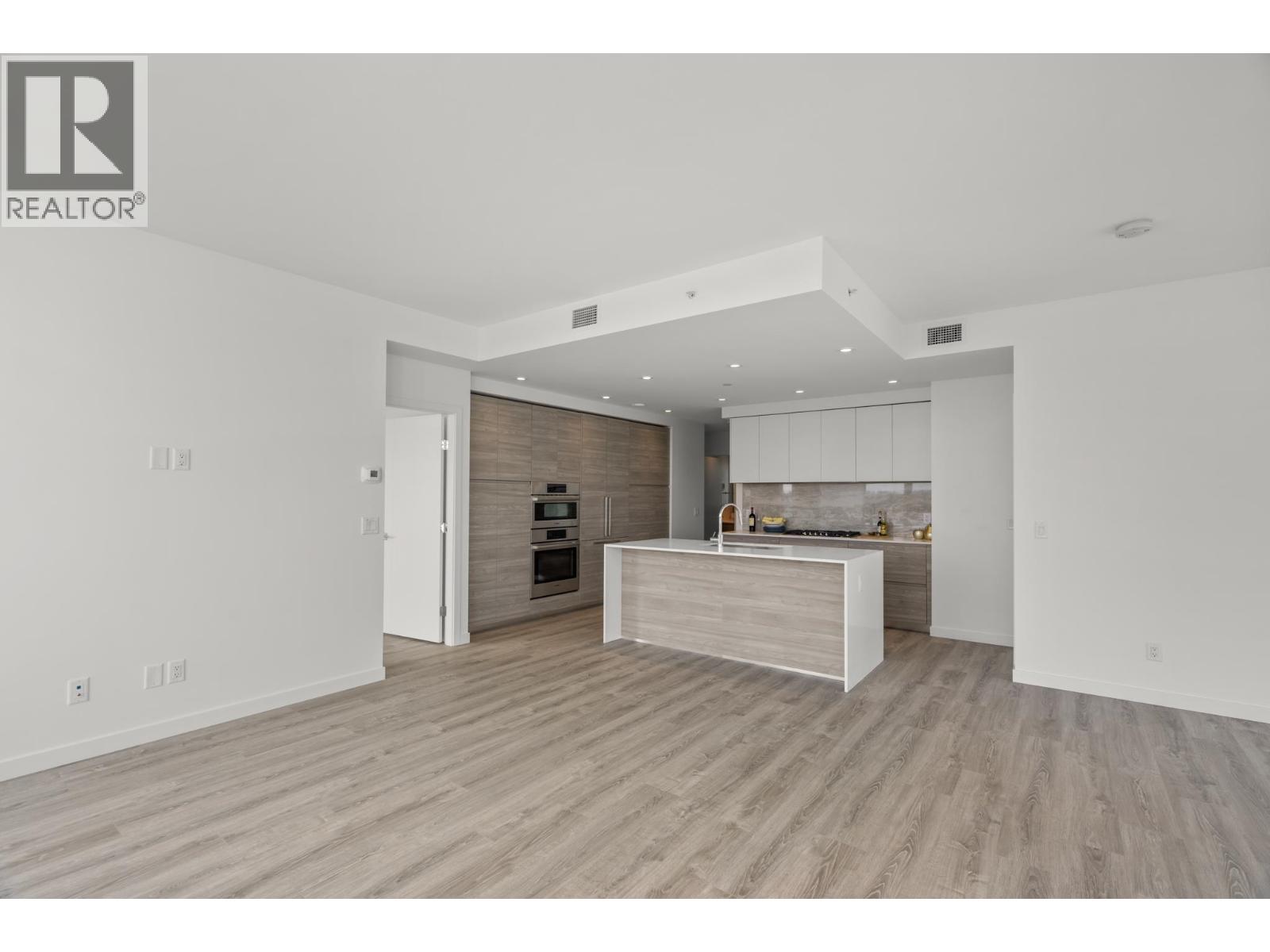1407 680 Quayside Drive, New Westminster, British Columbia  V3M 0P2 - Photo 15 - R3052579
