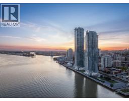 1407 680 QUAYSIDE DRIVE