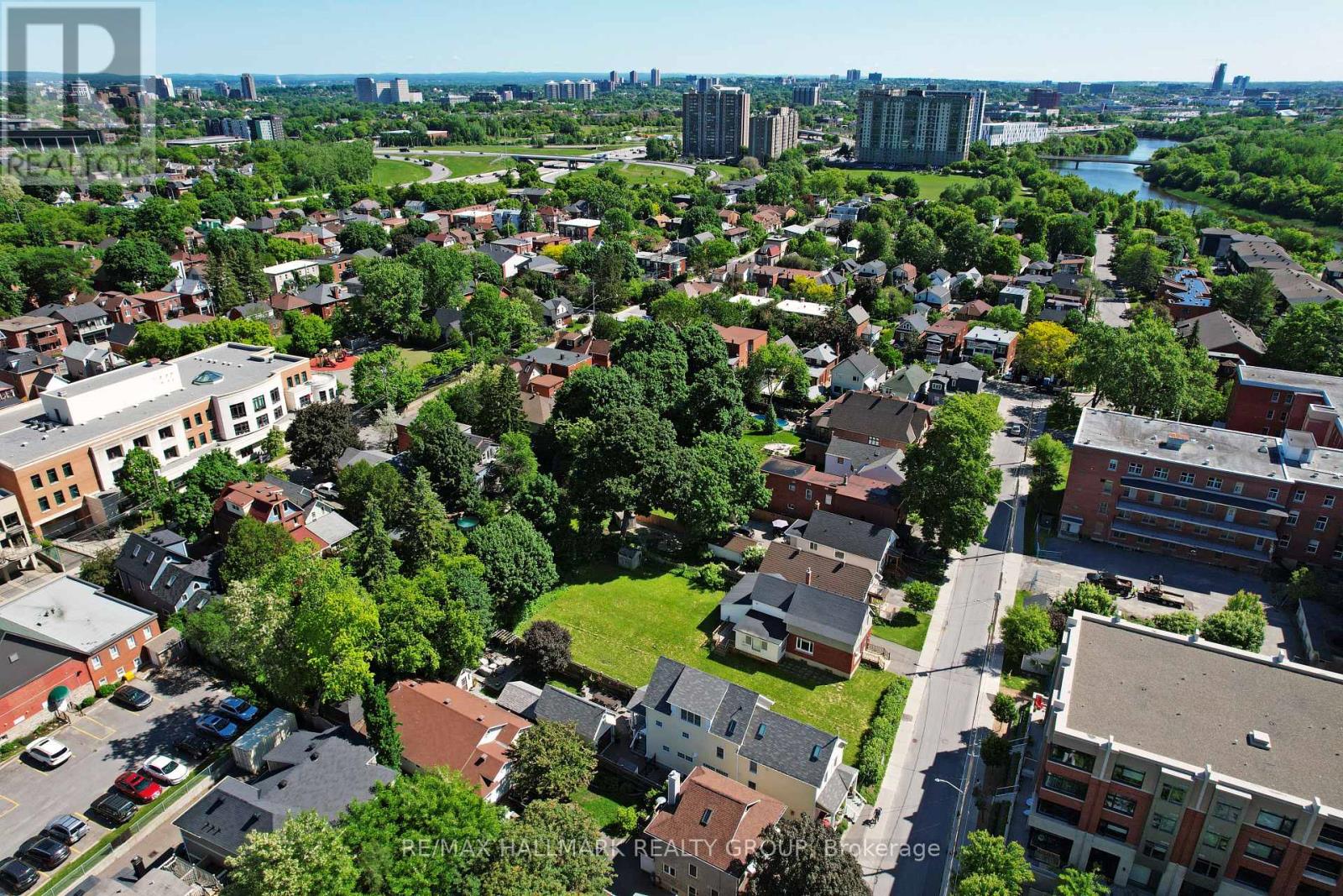 67 Springhurst Avenue, Ottawa, Ontario  K1S 0E2 - Photo 12 - X12432728