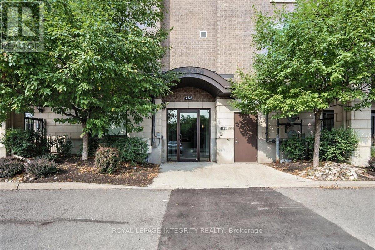 202 - 755 Beauparc Private, Ottawa, Ontario  K1J 0A2 - Photo 2 - X12432762