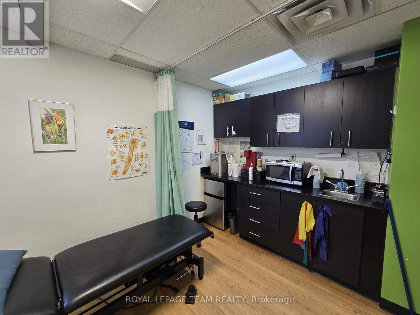 203 - 1637 Woodroffe Avenue, Ottawa, Ontario  K2G 1W2 - Photo 11 - X12432798