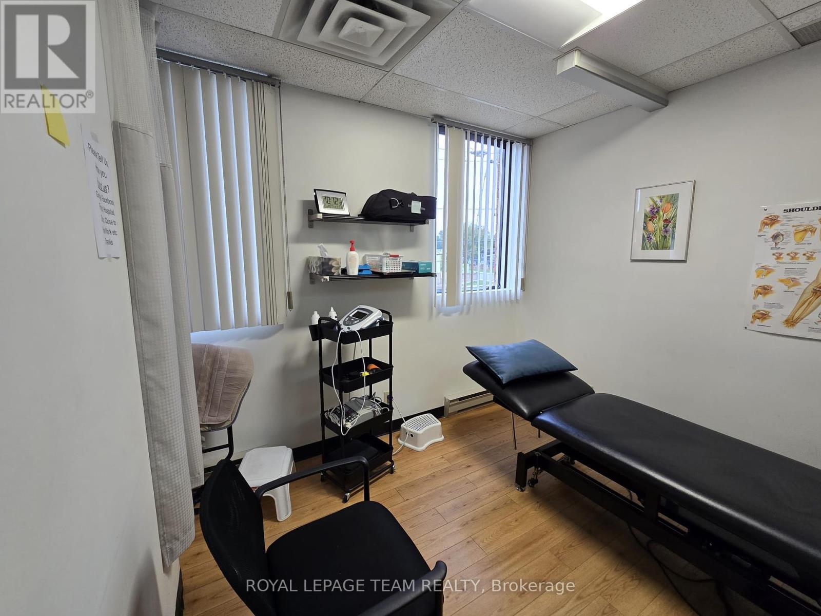 203 - 1637 Woodroffe Avenue, Ottawa, Ontario  K2G 1W2 - Photo 12 - X12432798