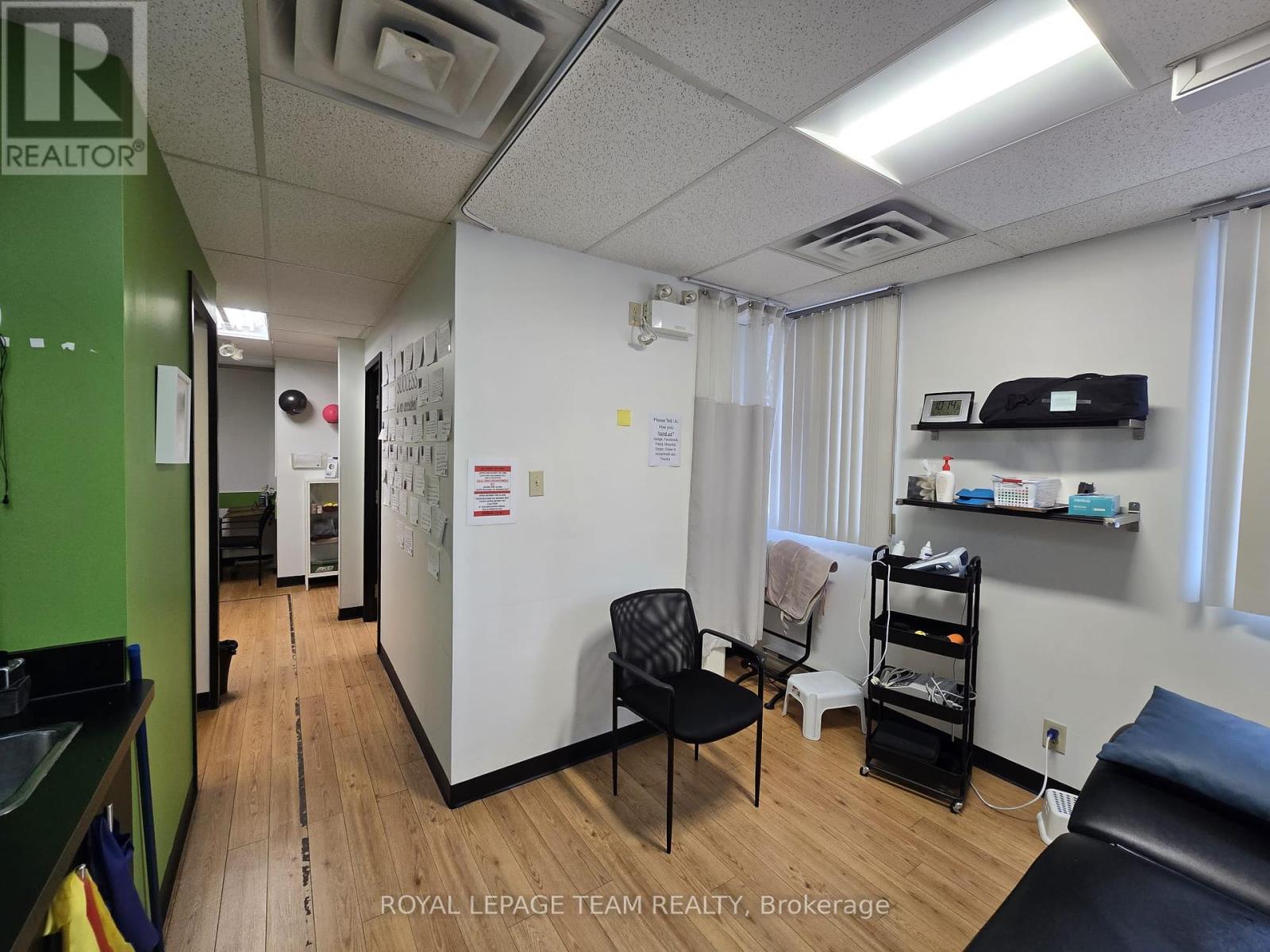 203 - 1637 Woodroffe Avenue, Ottawa, Ontario  K2G 1W2 - Photo 9 - X12432798