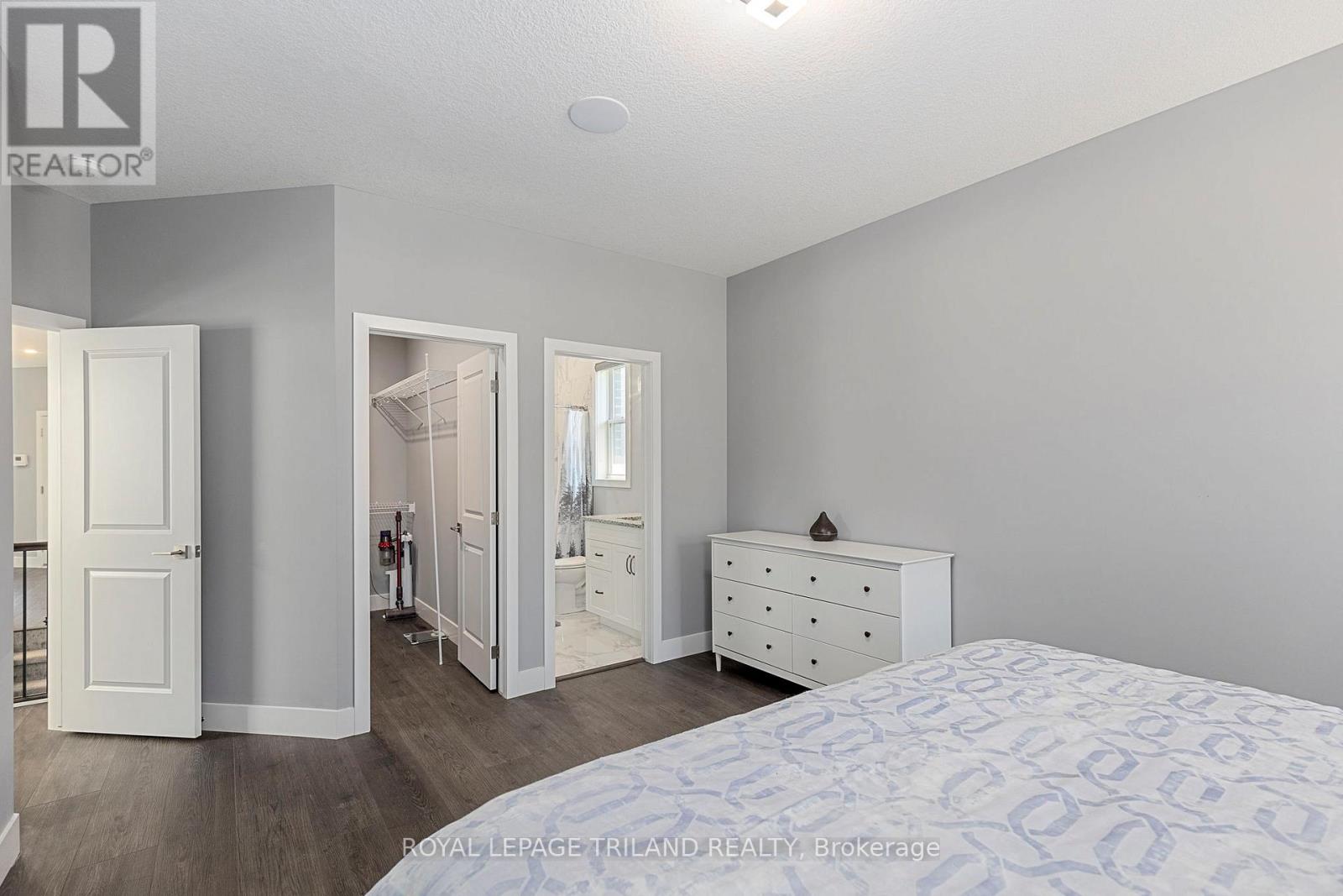 1573 Drew Street, London East, Ontario  N5V 0C3 - Photo 10 - X12432716