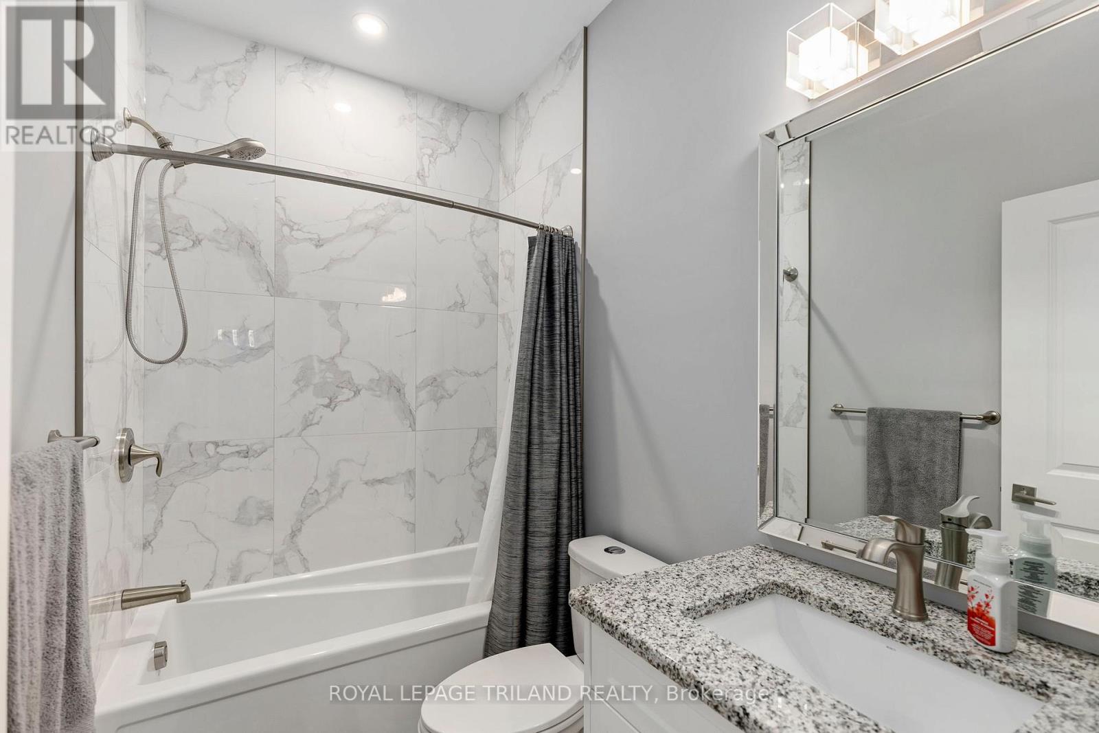 1573 Drew Street, London East, Ontario  N5V 0C3 - Photo 13 - X12432716