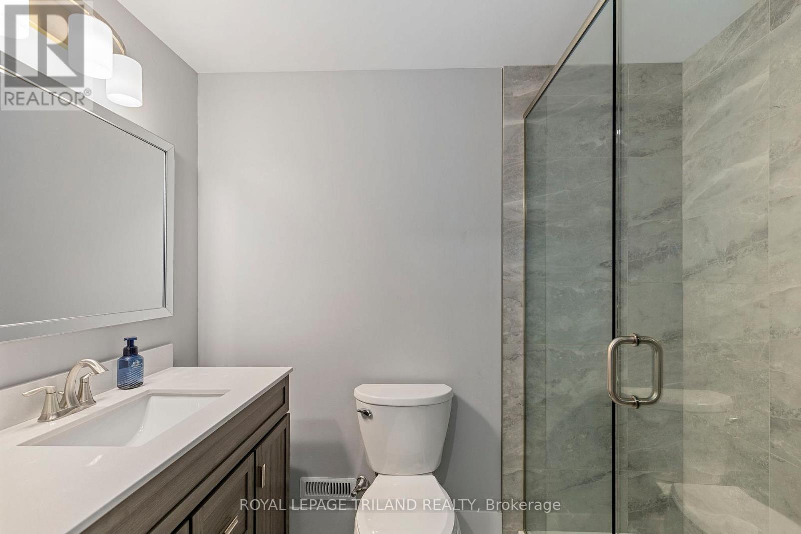 1573 Drew Street, London East, Ontario  N5V 0C3 - Photo 21 - X12432716