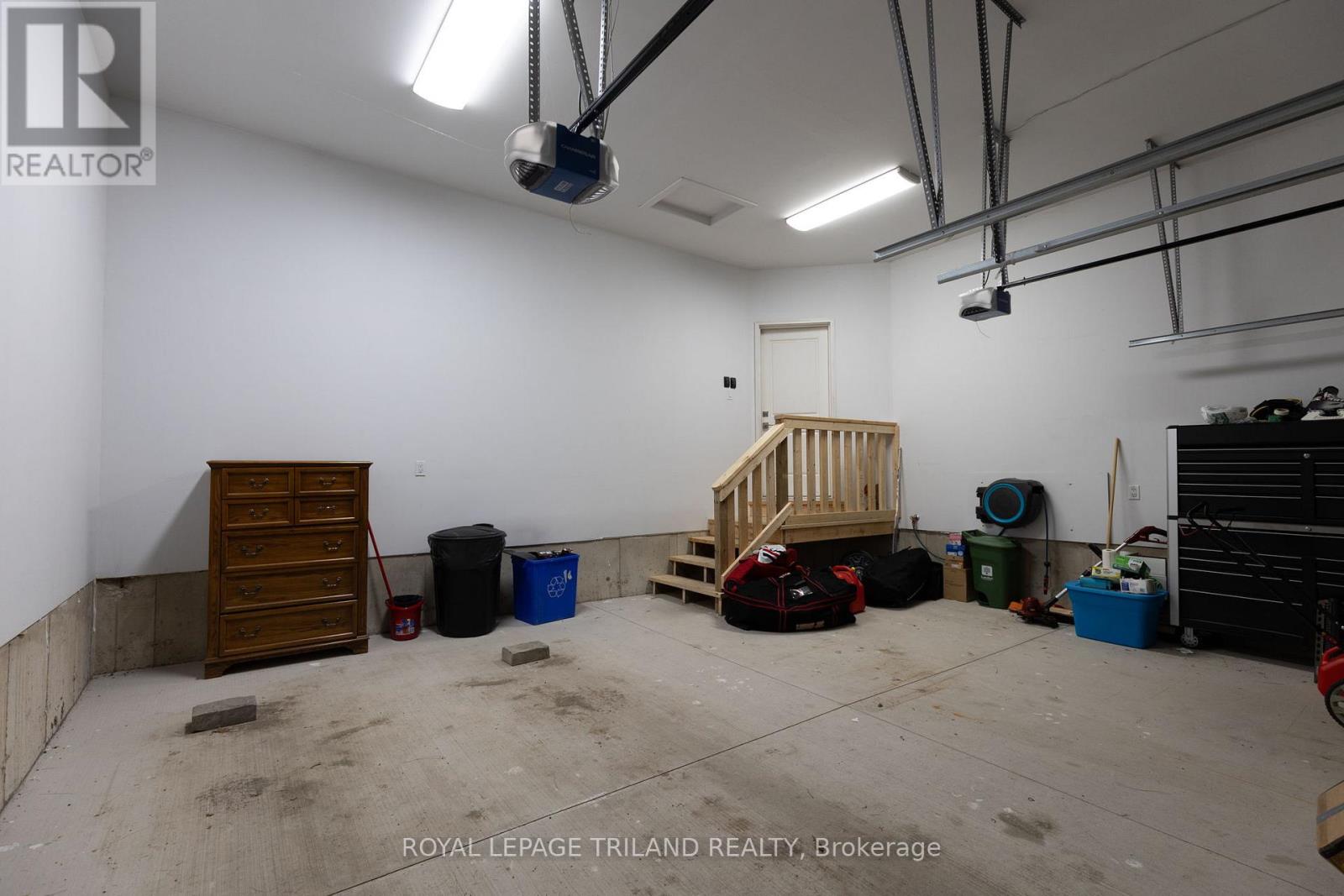 1573 Drew Street, London East, Ontario  N5V 0C3 - Photo 22 - X12432716