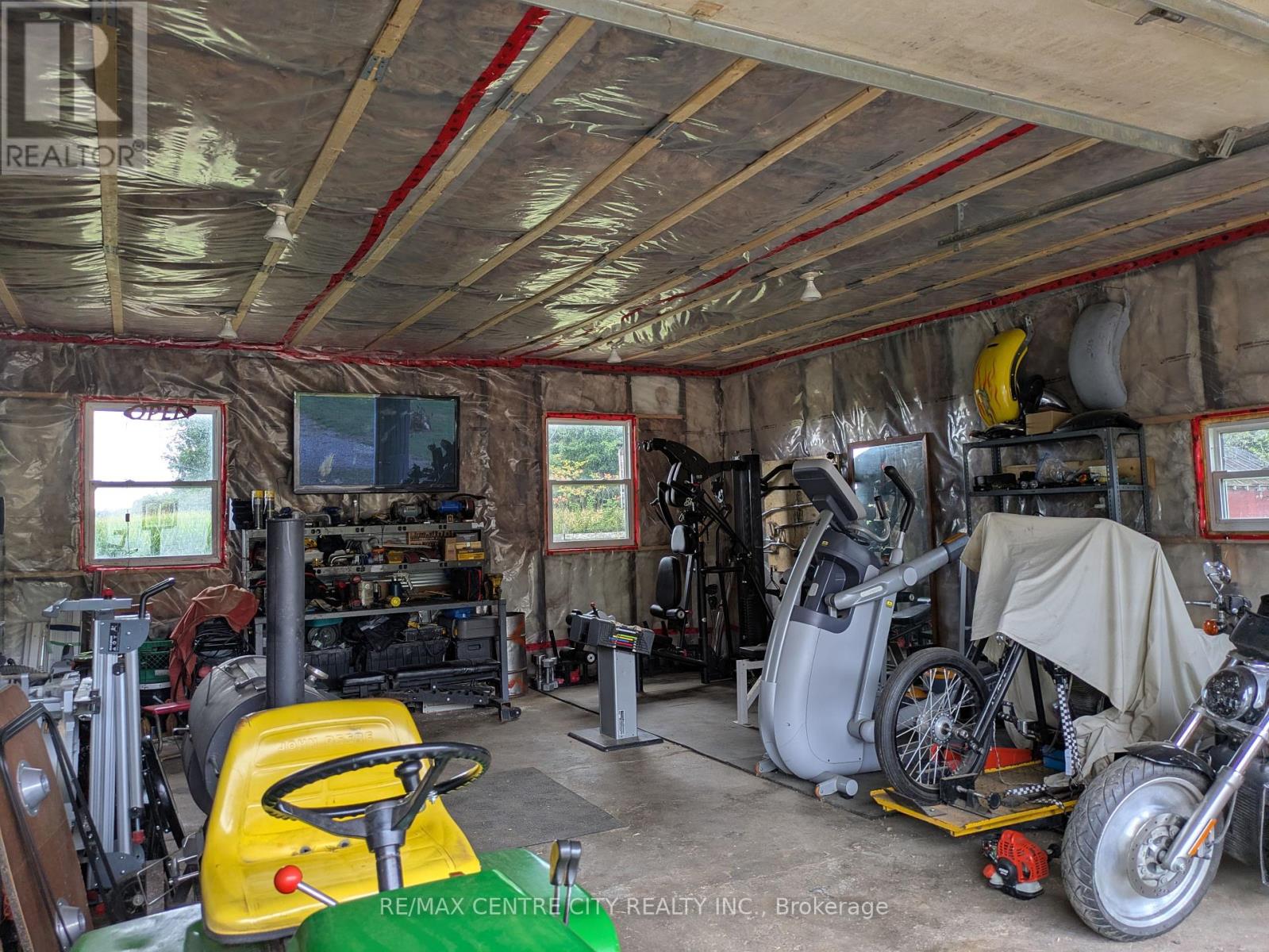 57761 Glen Erie Line, Bayham, Ontario  N0J 1Z0 - Photo 21 - X12432740