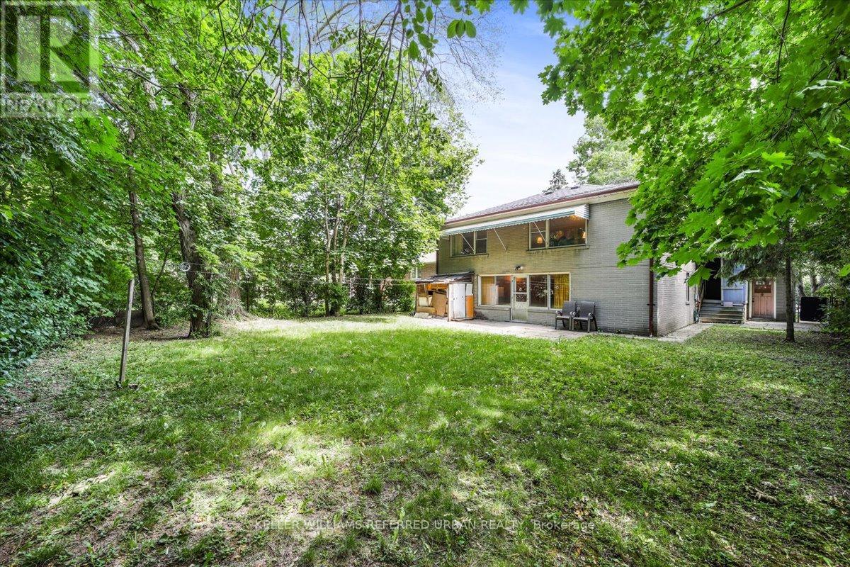 354 Betty Ann Drive, Toronto, Ontario  M2R 1B3 - Photo 30 - C12383559