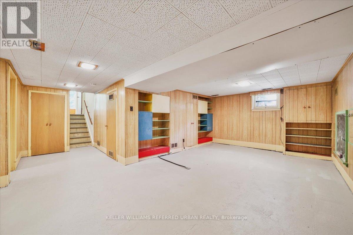 354 Betty Ann Drive, Toronto, Ontario  M2R 1B3 - Photo 35 - C12383559