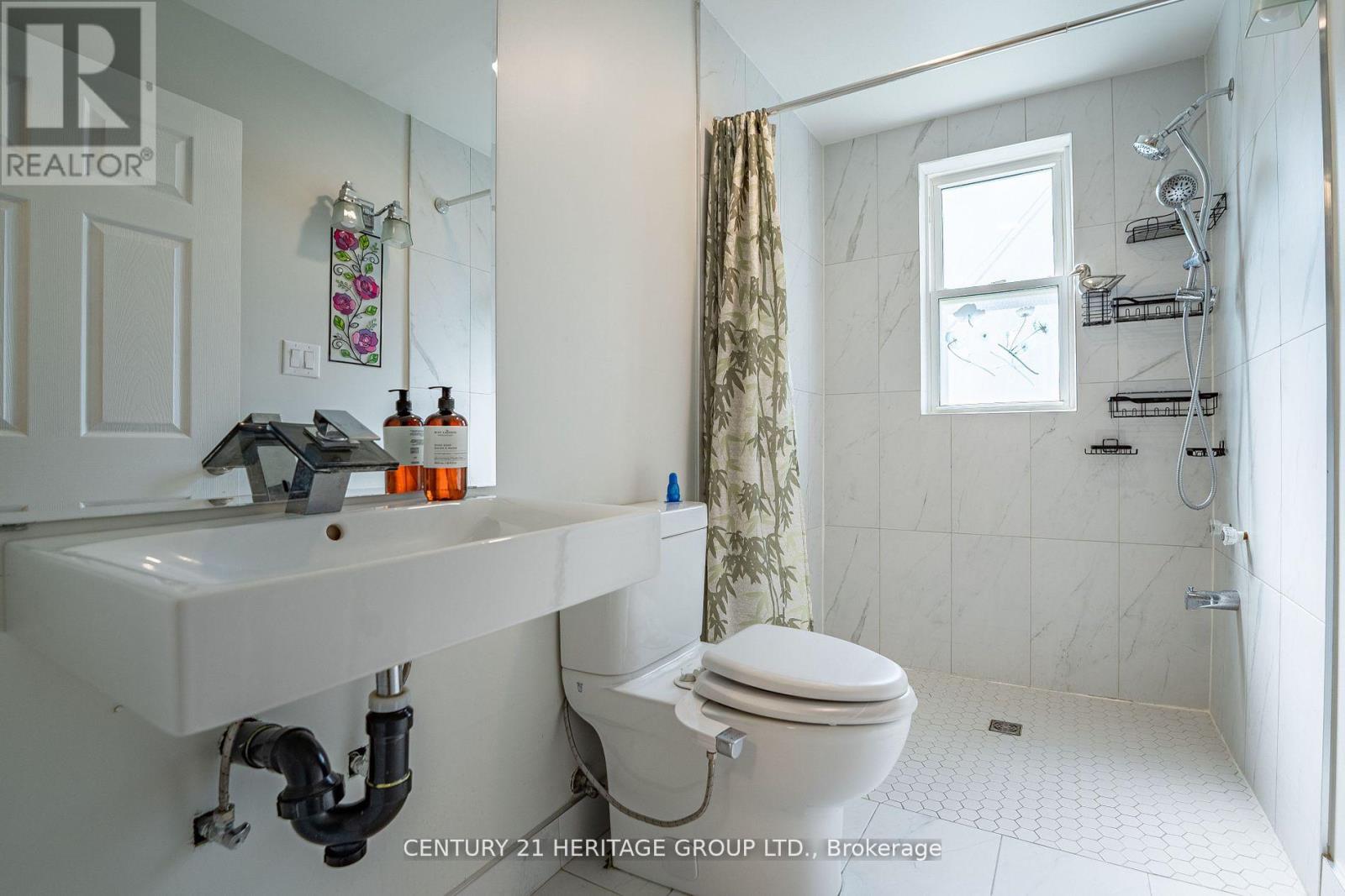 10911 Victoria Square Boulevard, Markham, Ontario  L6C 1J4 - Photo 17 - N12148912